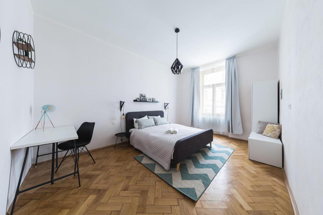 Boheme Apartment Prague Three Εξωτερικό φωτογραφία