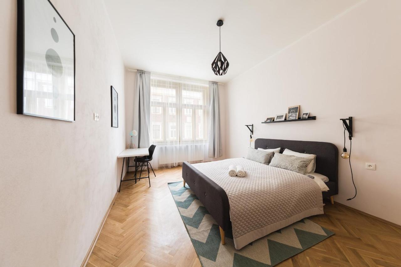 Boheme Apartment Prague Three Εξωτερικό φωτογραφία